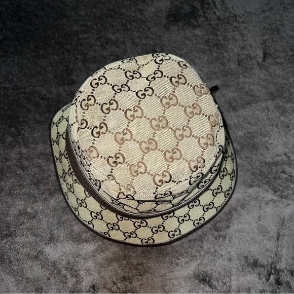 GUCCI GG CANVAS BUCKET HAT - Picture 3 of 15
